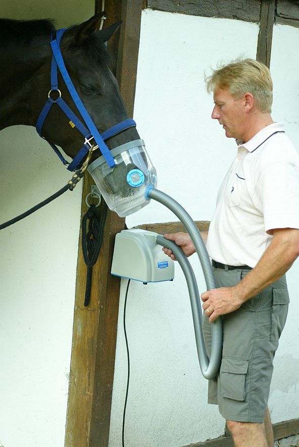 Wandhalterung für Air One Ultraschallinhalator- innoHorse